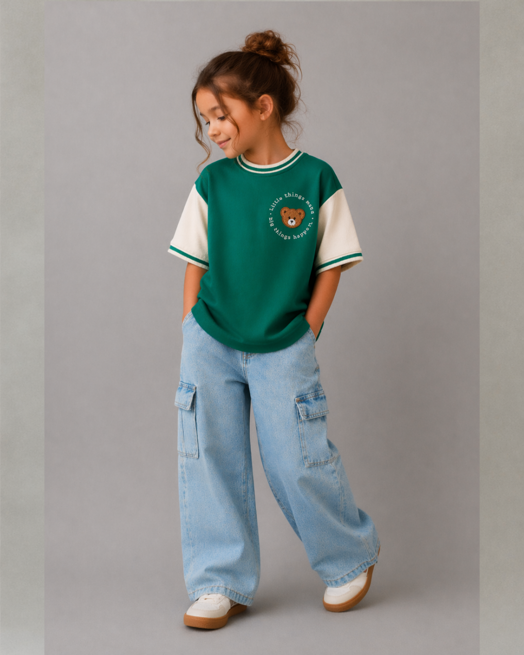 Oversized 67 Back Print Kids T-Shirt in Off-White and Green