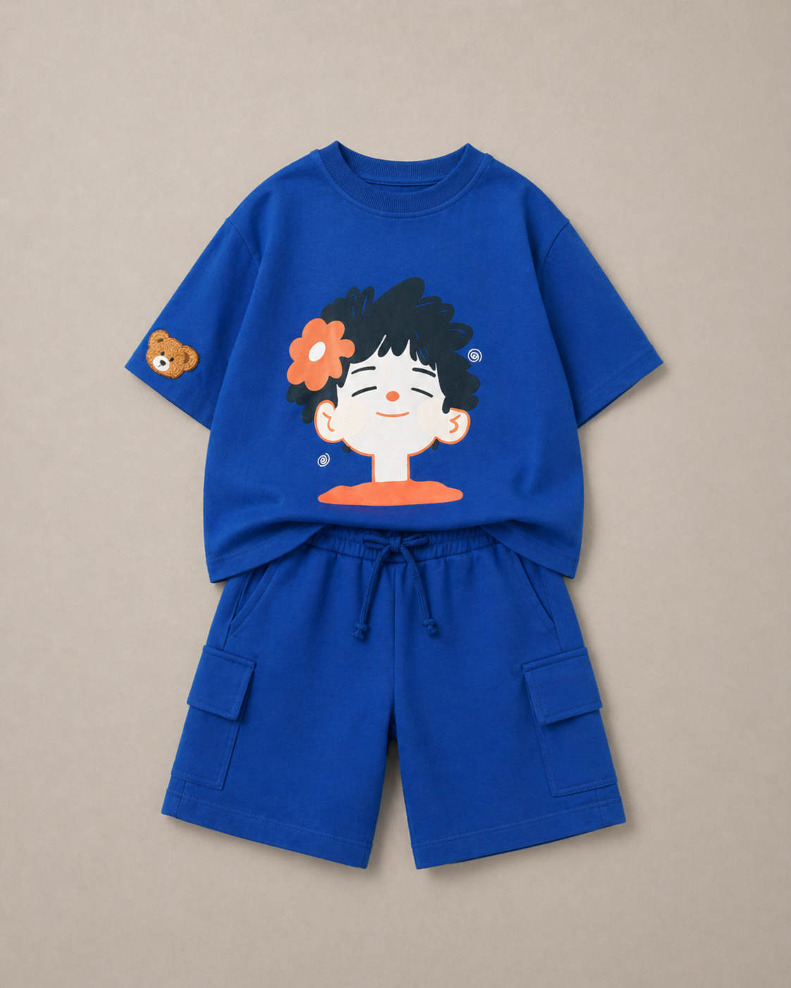 Set of Happy face and cargo shorts oversized set.