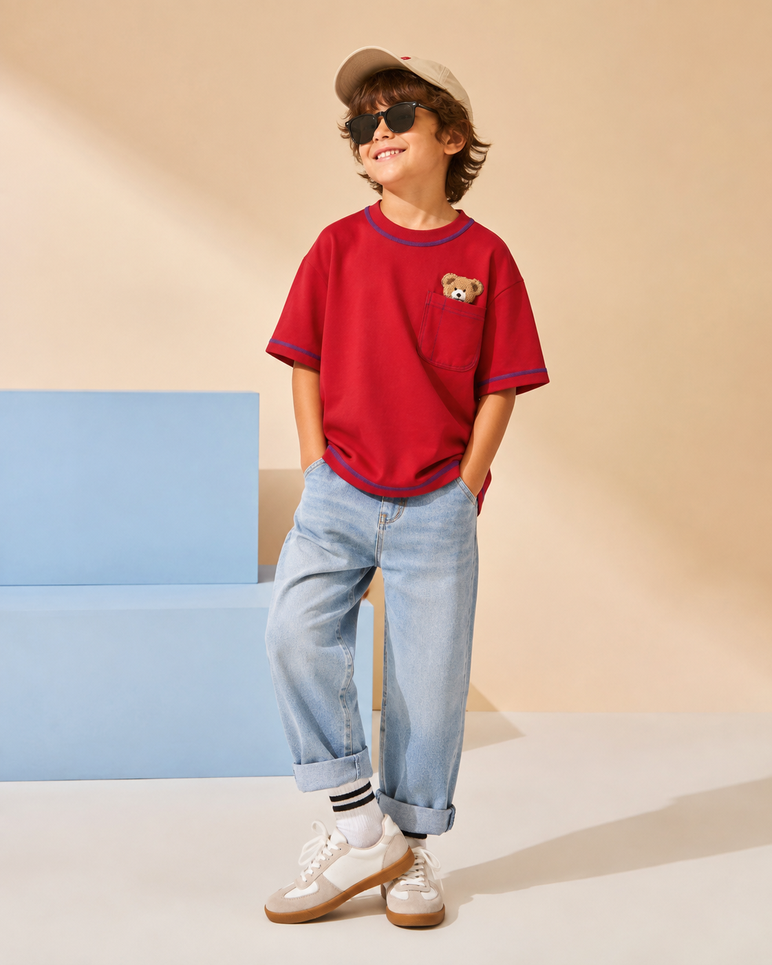 Oversized Peeking Tofu Teddy T-Shirt in Red
